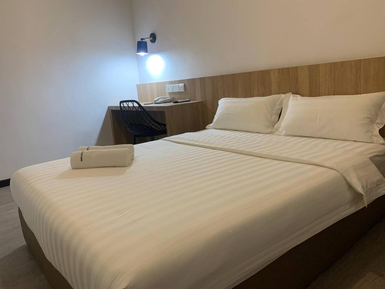 The Daily Hotel Kota Kinabalu Eksteriør bilde